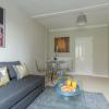 Central Windsor Apartment Facing the Castle