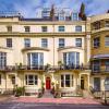 55-56 Regency Square, Brighton & Hove, BN1 2FF, England.