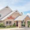 Hawthorn Extended Stay by Wyndham Green Bay