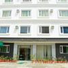 Hotel Today, Katra