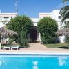 Villa Nieves is a beautiful villa set in a rural location yet it is still only a 5 minute drive from San Antonio and San Rafael