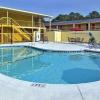 Econo Lodge Inn & Suites Columbus near Fort Benning