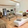 Magnificent Renovated Farmhouse - 10 Min A7 -