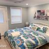 EN SUITE NEXT TO FELLS POINT