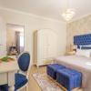 CRYS: Apartments, Holiday, Business, Blu
