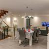 A&M House II Luxury Holidays Home