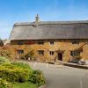 Lower St, Barford St Michael, Banbury, Oxfordshire, OX15 0RH, England.