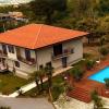 B & B Evergreen