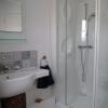 Chambre dhôtes Suite 53m2 ou Caravane vintage avec cuisine et salle de bains privées, B&B 53m2 Suite or Vintage caravan with private kitchen and bathroom