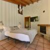 Piscina climatizada y cubierta 365 dias en Casa Rural con Encanto El Puentuco una de las casas mas valoradas de Cantabria