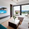 MODENA MARIS-heated pool-grill-relax-jacuzzi apartments