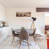 Modern Apartment with Terrace & public Pool