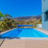 A&M House II Luxury Holidays Home