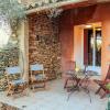 Gorgeous Apartment In Villes Sur Auzon With Wifi
