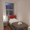 Modern Newgate Apartments - Convenient Location, Close to All Local Amenities