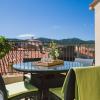 Regina's Banyuls Terrace apartment
