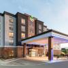 Holiday Inn Express Hotel & Suites Milton by IHG