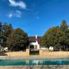 Villa Blanca con piscina a 15 minutos de Toledo