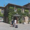 Hôtel de La Cité - Place Auguste-Pierre Pont, 11000 Carcassonne, France.