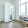 YELLOW INN - SIMPLE ROOMS -- OLMA Messen & Autobahn 1 Min, HSG 6 Min, Spital 7min, günstige Parkplätze