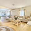 Corali House