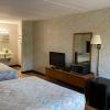 Riverfront Lodge