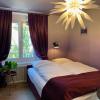 The Henry Self Check-In Guesthouse