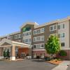 Holiday Inn Express and Suites Sumner by IHG