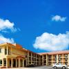 Fairway Inn