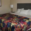 Apple Valley Hotel & Lodge