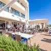 Hostal Port Corona
