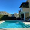 Villa Almond