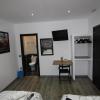 Hostal MH Fuencarral