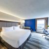 Holiday Inn Express Nashville-Downtown - Broadway, an IHG Hotel