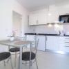 Fernandes House
