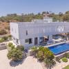 Chloe Luxury Villas
