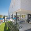 Chloe Luxury Villas