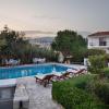 Meleni Cottage Houses