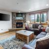 Mountain Retreat on 1st