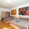Viva Rooms
