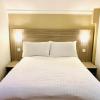 De Regency Style Hotel