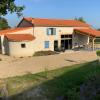 CHEZ LE DAMIAN