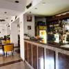 5 Stars High Hostel
