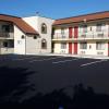 Royale Inn Motel
