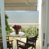 Miloi Rooms and Apartments