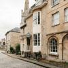 6 All Saints' Place, Stamford PE9 2AG, Lincolnshire, England.
