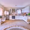 Corali House