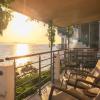 Sunset Apartment Padrele