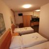 Cesar's Motel