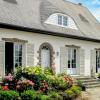 Awesome Home In Surville With Wifi